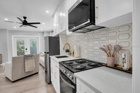 12844 74th Avenue Seminole FL 33776