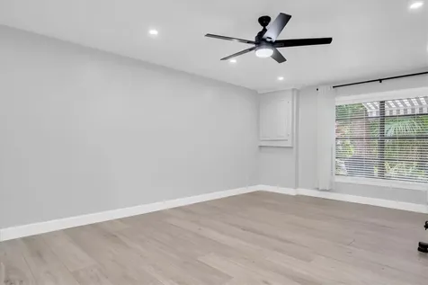 12844 74th Avenue Seminole FL 33776