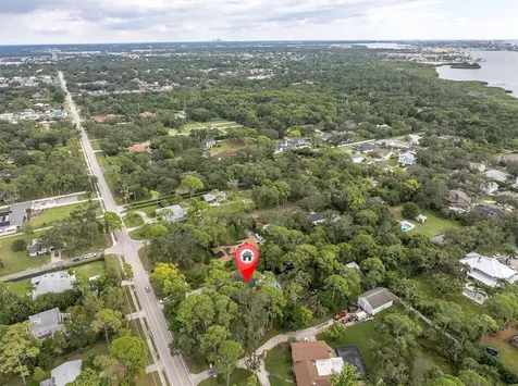 12844 74th Avenue Seminole FL 33776