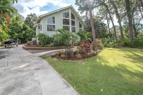12844 74th Avenue Seminole FL 33776