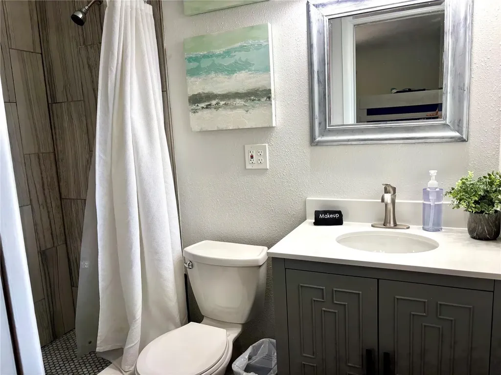 1214 21st Street W Bradenton FL 34205