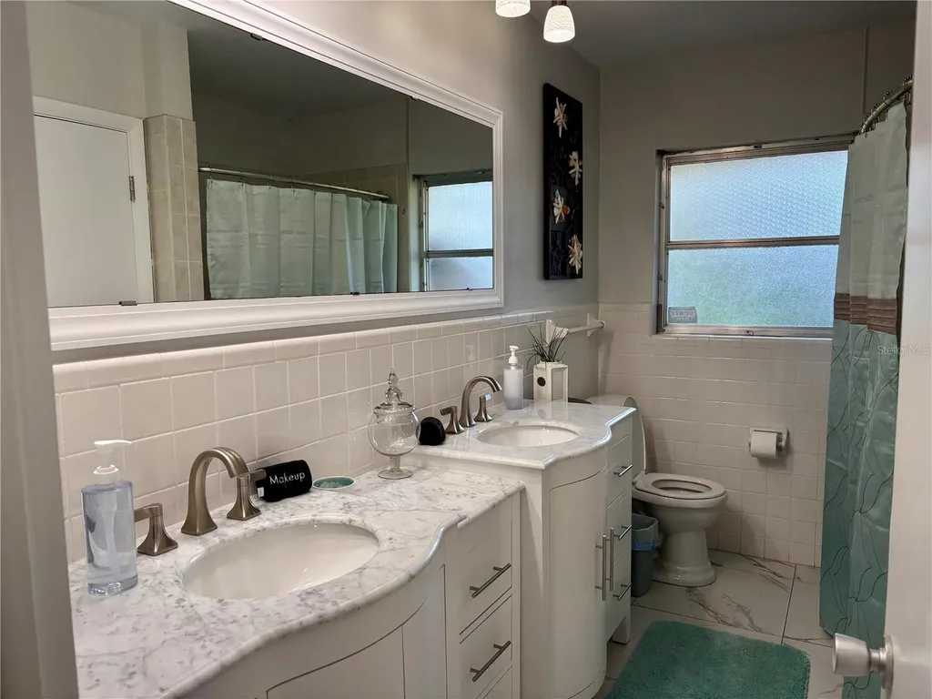 1214 21st Street W Bradenton FL 34205