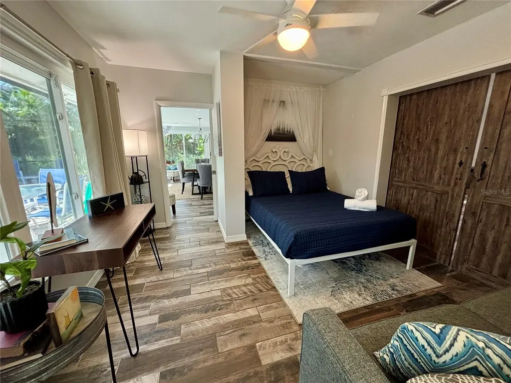 1214 21st Street W Bradenton FL 34205