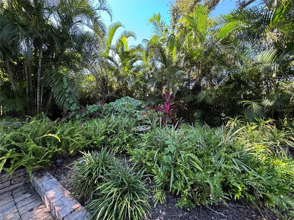 1214 21st Street W Bradenton FL 34205