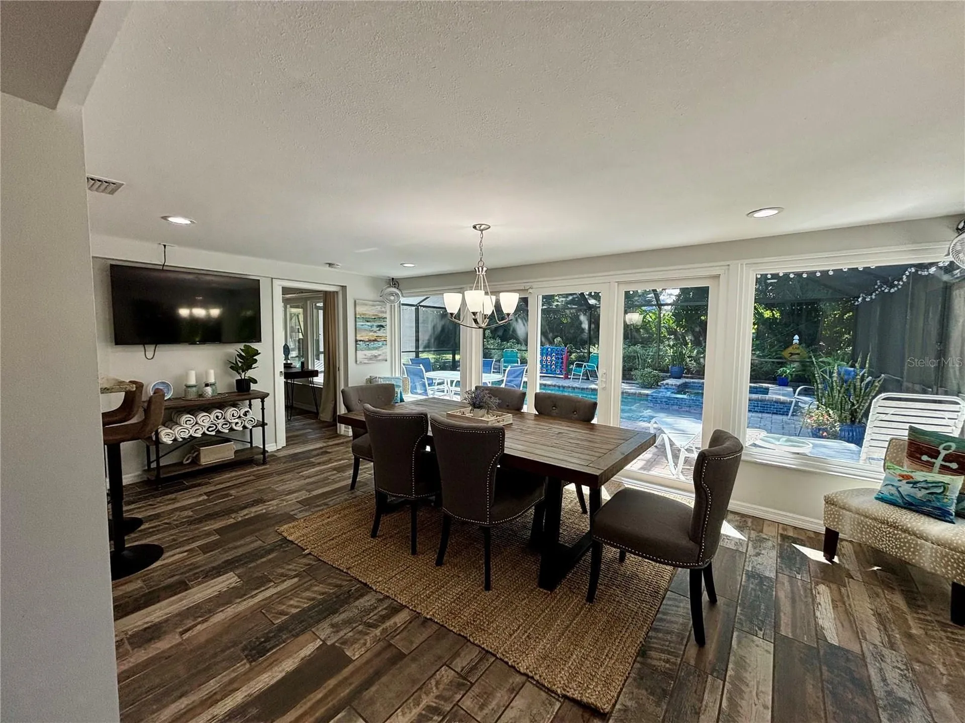 1214 21st Street W Bradenton FL 34205