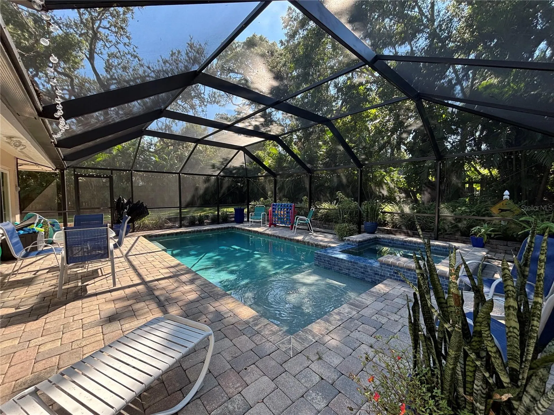 1214 21st Street W Bradenton FL 34205