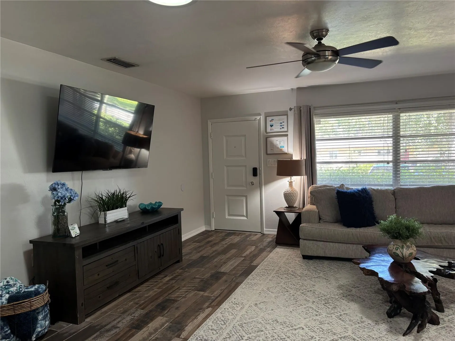 1214 21st Street W Bradenton FL 34205