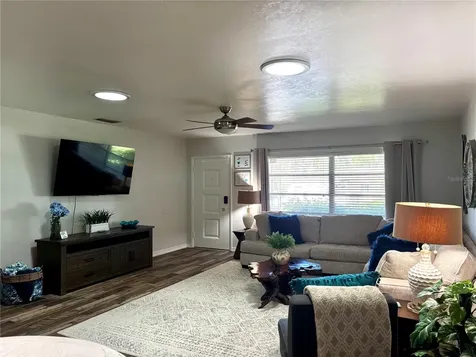 1214 21st Street W Bradenton FL 34205