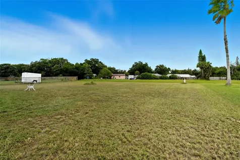 4005 W Sunflower Circle Labelle FL 33935