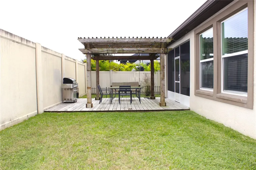 4614 Tramanto Lane Wesley Chapel FL 33543