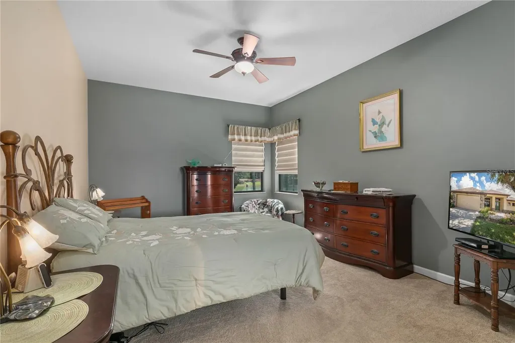 8860 Bridgeport Bay Circle Mount Dora FL 32757