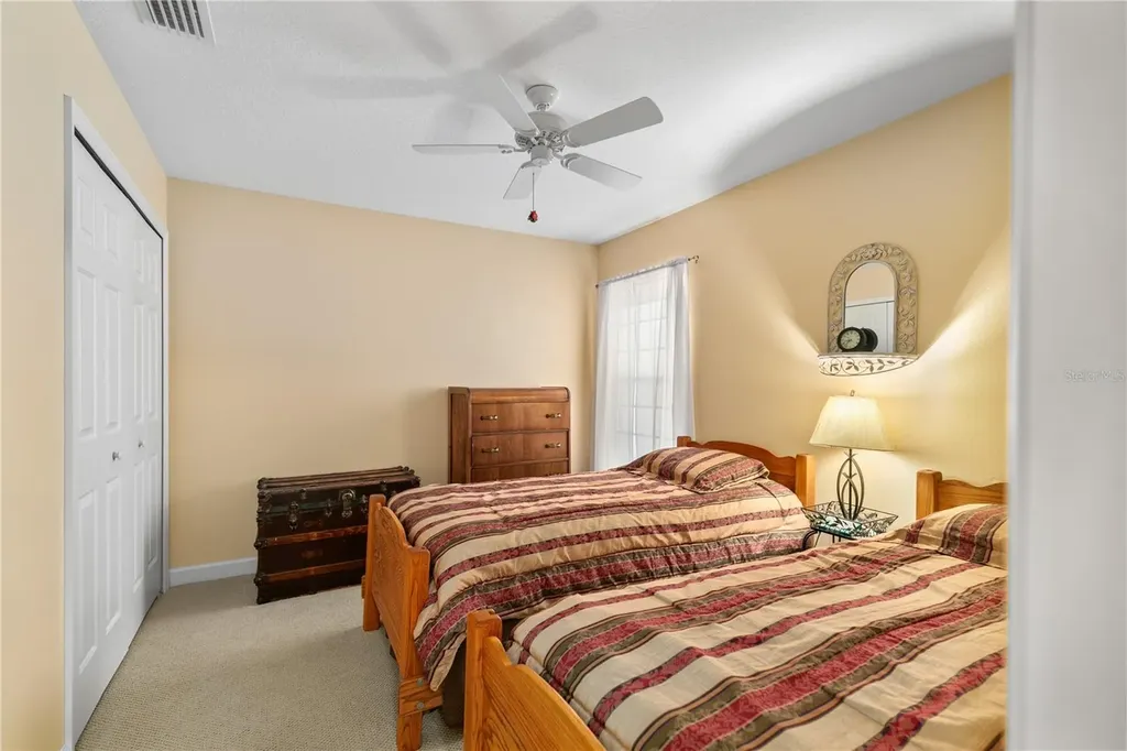 8860 Bridgeport Bay Circle Mount Dora FL 32757
