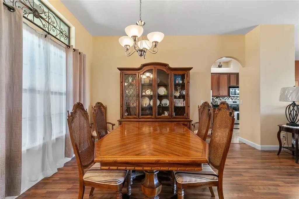 8860 Bridgeport Bay Circle Mount Dora FL 32757