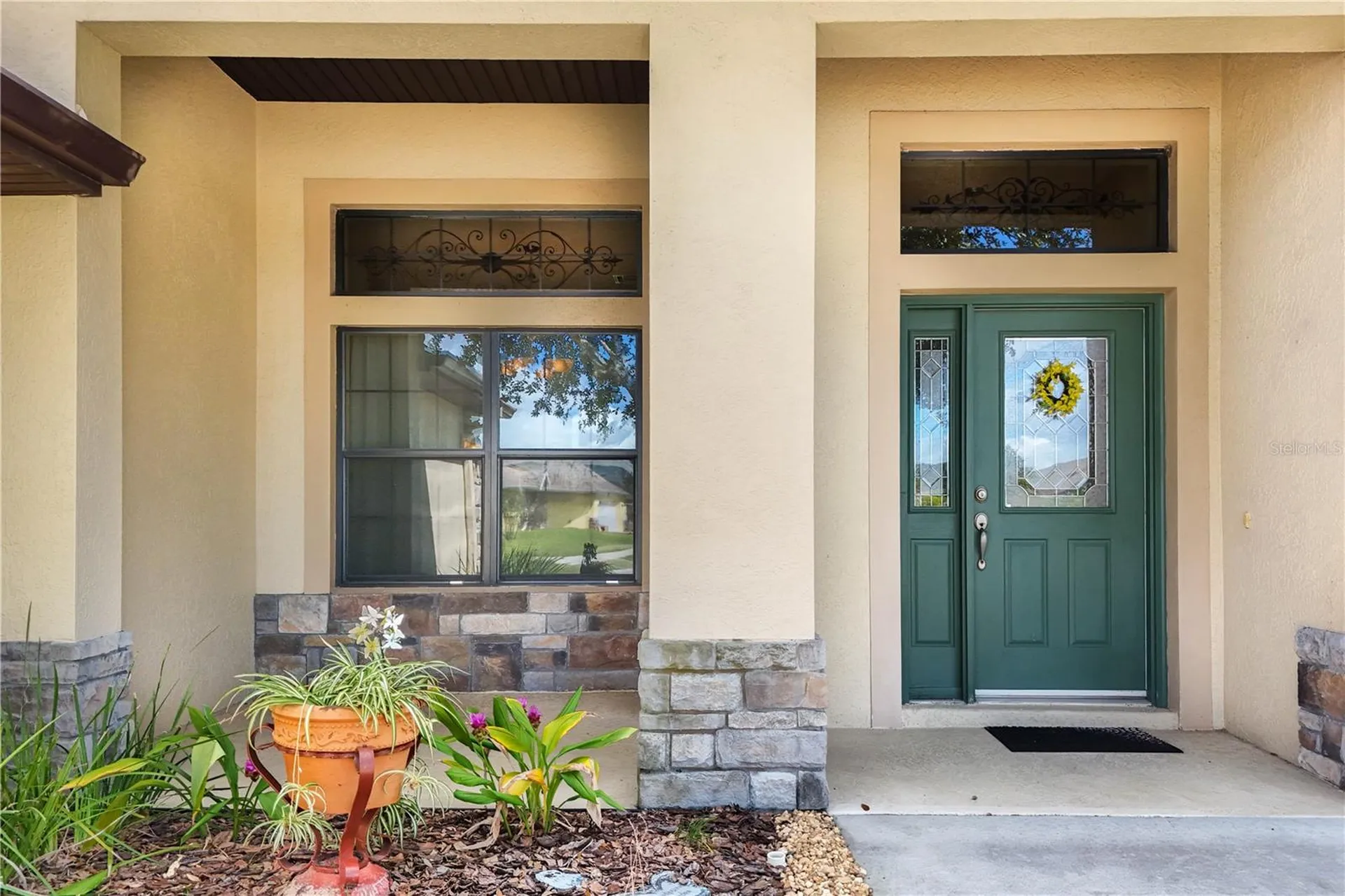 8860 Bridgeport Bay Circle Mount Dora FL 32757