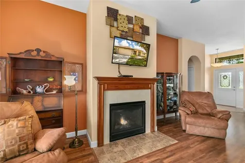 8860 Bridgeport Bay Circle Mount Dora FL 32757