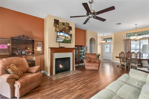 8860 Bridgeport Bay Circle Mount Dora FL 32757