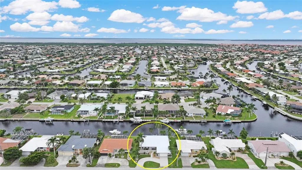 931 Bal Harbor Boulevard Punta Gorda FL 33950