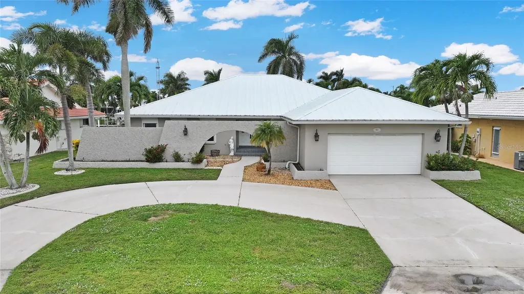 931 Bal Harbor Boulevard Punta Gorda FL 33950