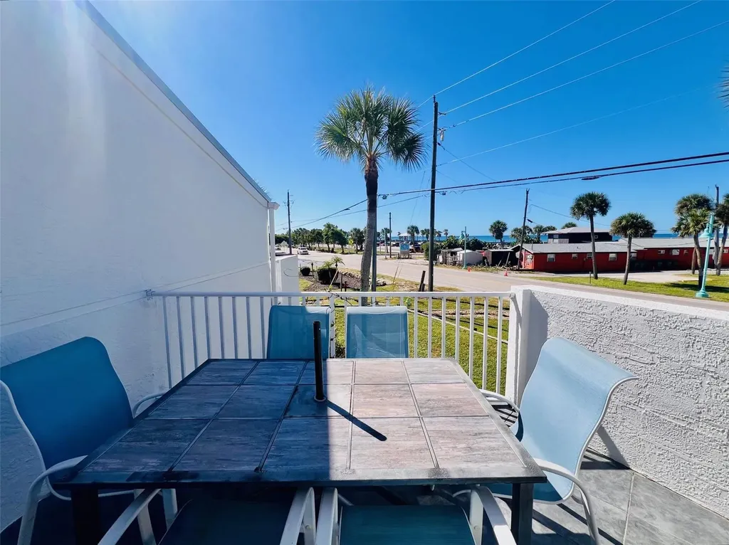 2255 N Beach Road Englewood FL 34223