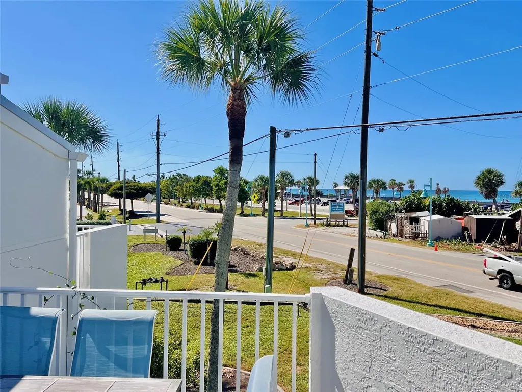 2255 N Beach Road Englewood FL 34223