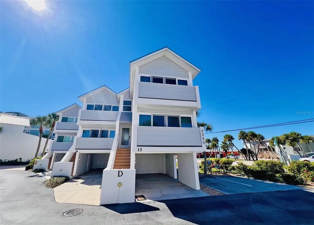 2255 N Beach Road Englewood FL 34223