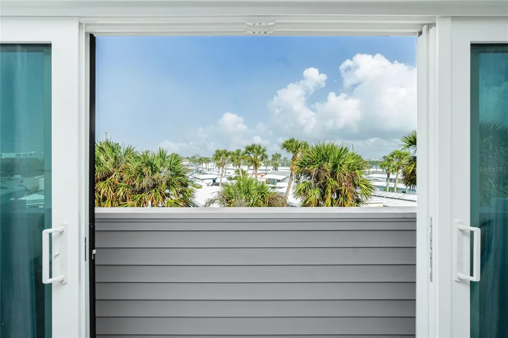 2255 N Beach Road Englewood FL 34223