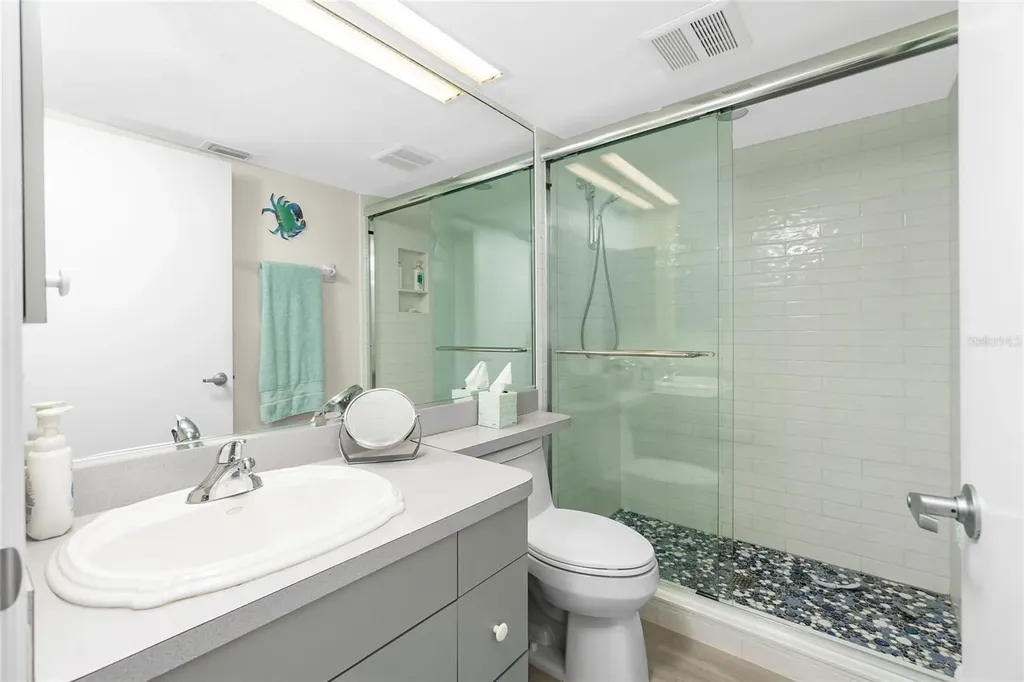 2255 N Beach Road Englewood FL 34223