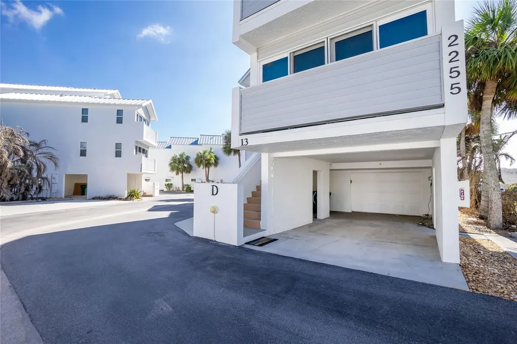 2255 N Beach Road Englewood FL 34223