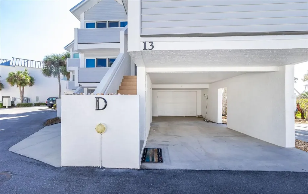 2255 N Beach Road Englewood FL 34223