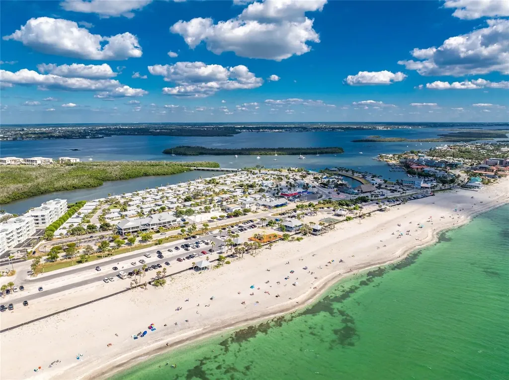 2255 N Beach Road Englewood FL 34223