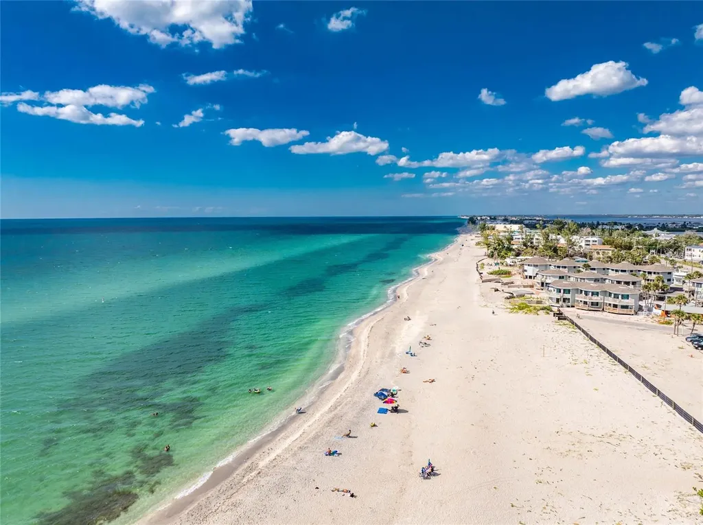 2255 N Beach Road Englewood FL 34223