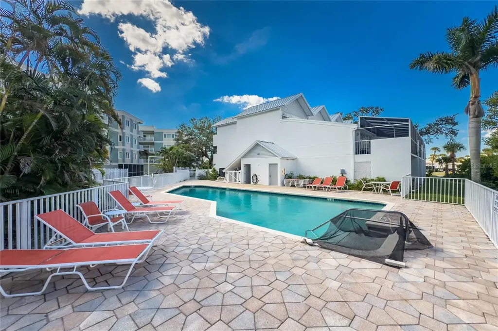 2255 N Beach Road Englewood FL 34223