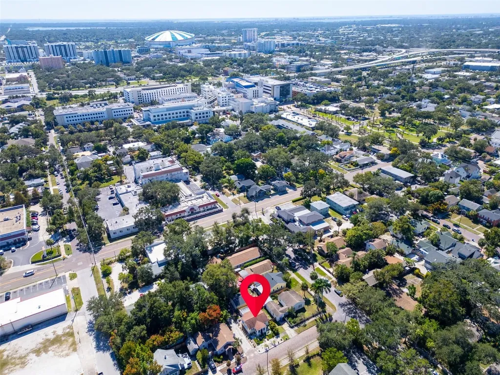 1022 10th Avenue N St Petersburg FL 33705
