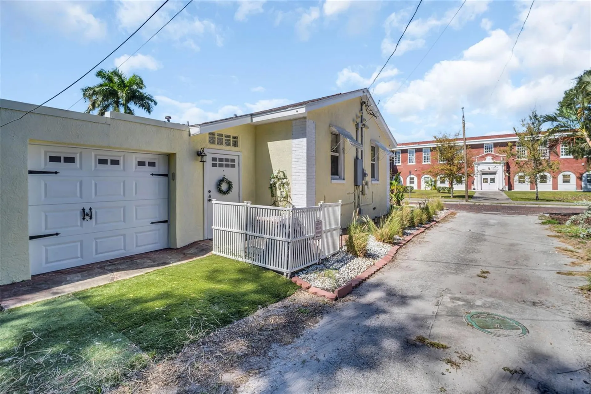1022 10th Avenue N St Petersburg FL 33705