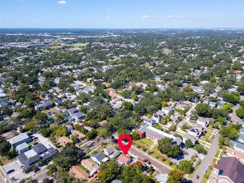 1022 10th Avenue N St Petersburg FL 33705