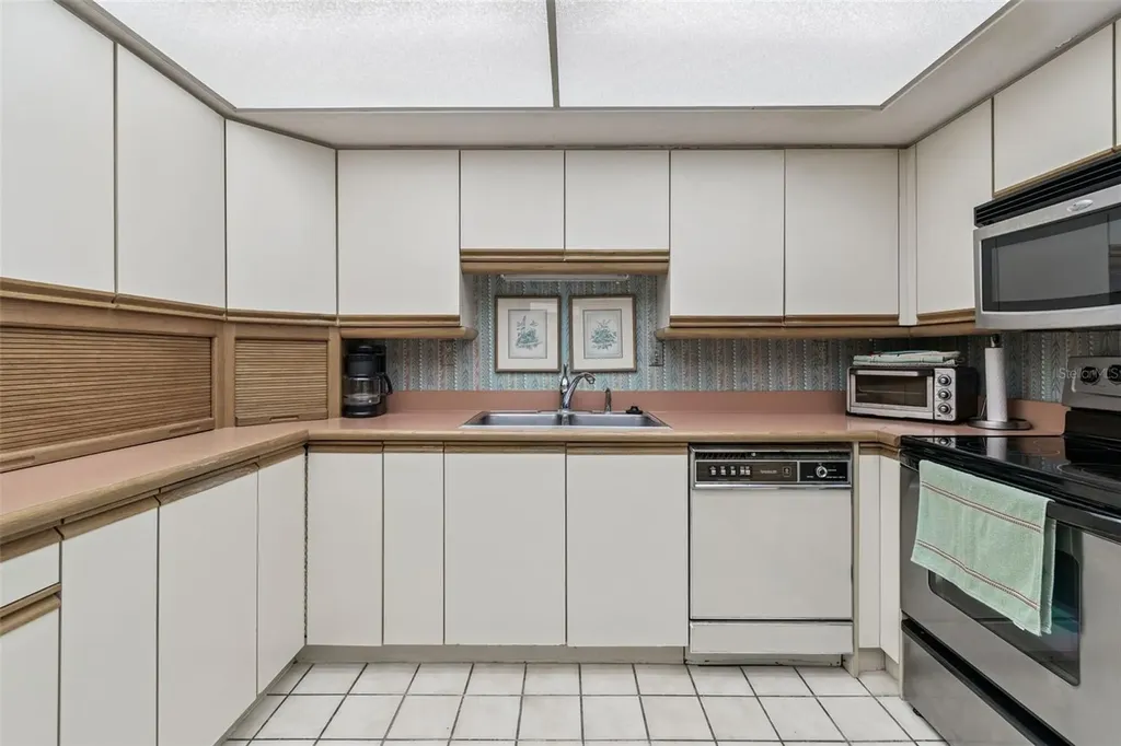 17920 Gulf Boulevard Redington Shores FL 33708