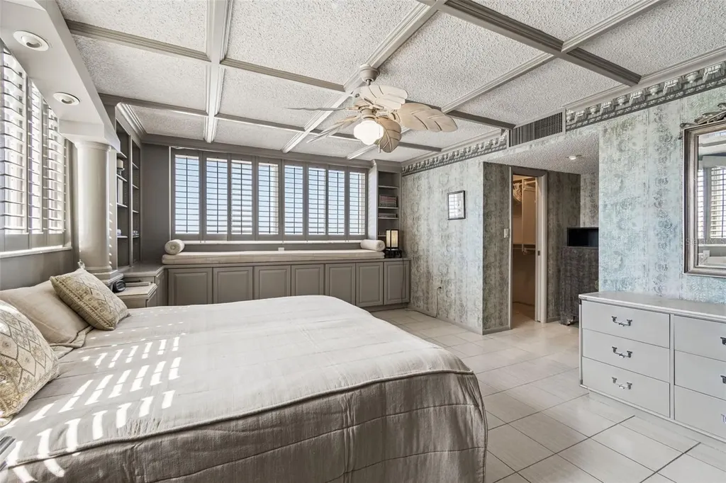 17920 Gulf Boulevard Redington Shores FL 33708