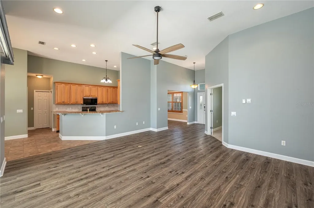 264 Ruby Lake Lane Winter Haven FL 33884