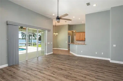 264 Ruby Lake Lane Winter Haven FL 33884