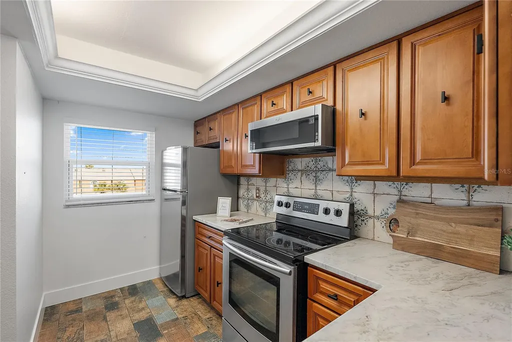 719 Pinellas Bayway S St Petersburg FL 33715