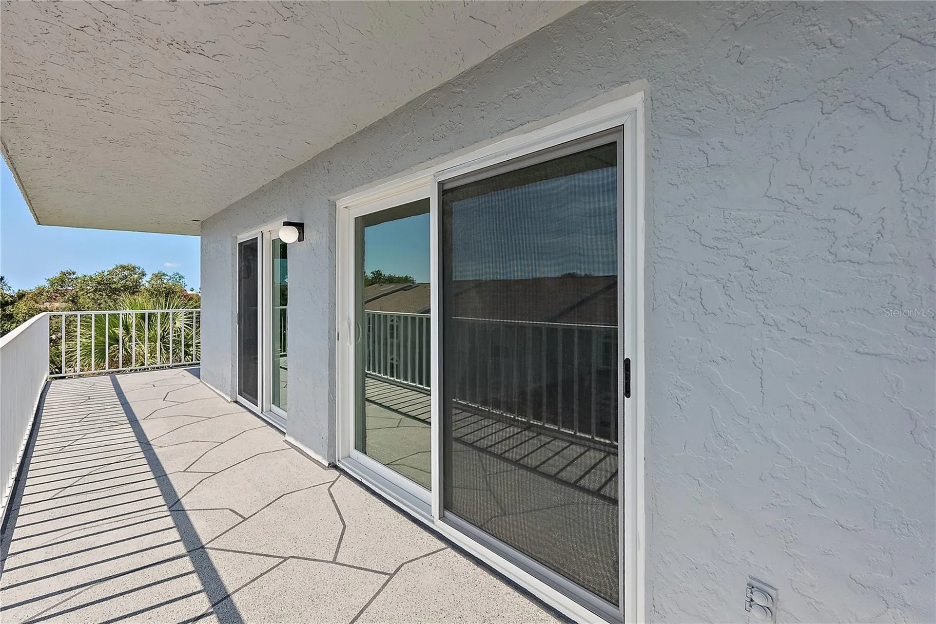 719 Pinellas Bayway S St Petersburg FL 33715