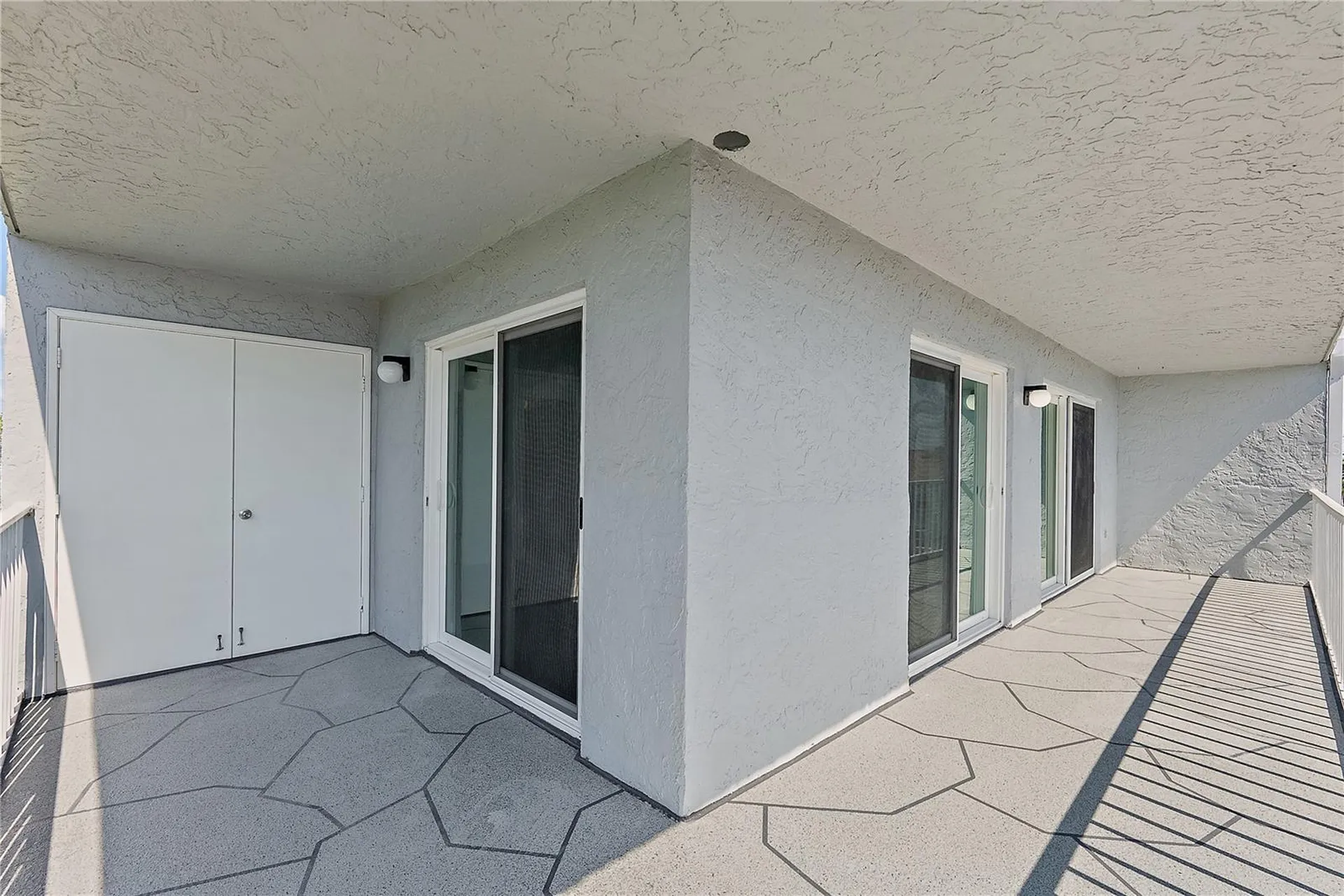 719 Pinellas Bayway S St Petersburg FL 33715