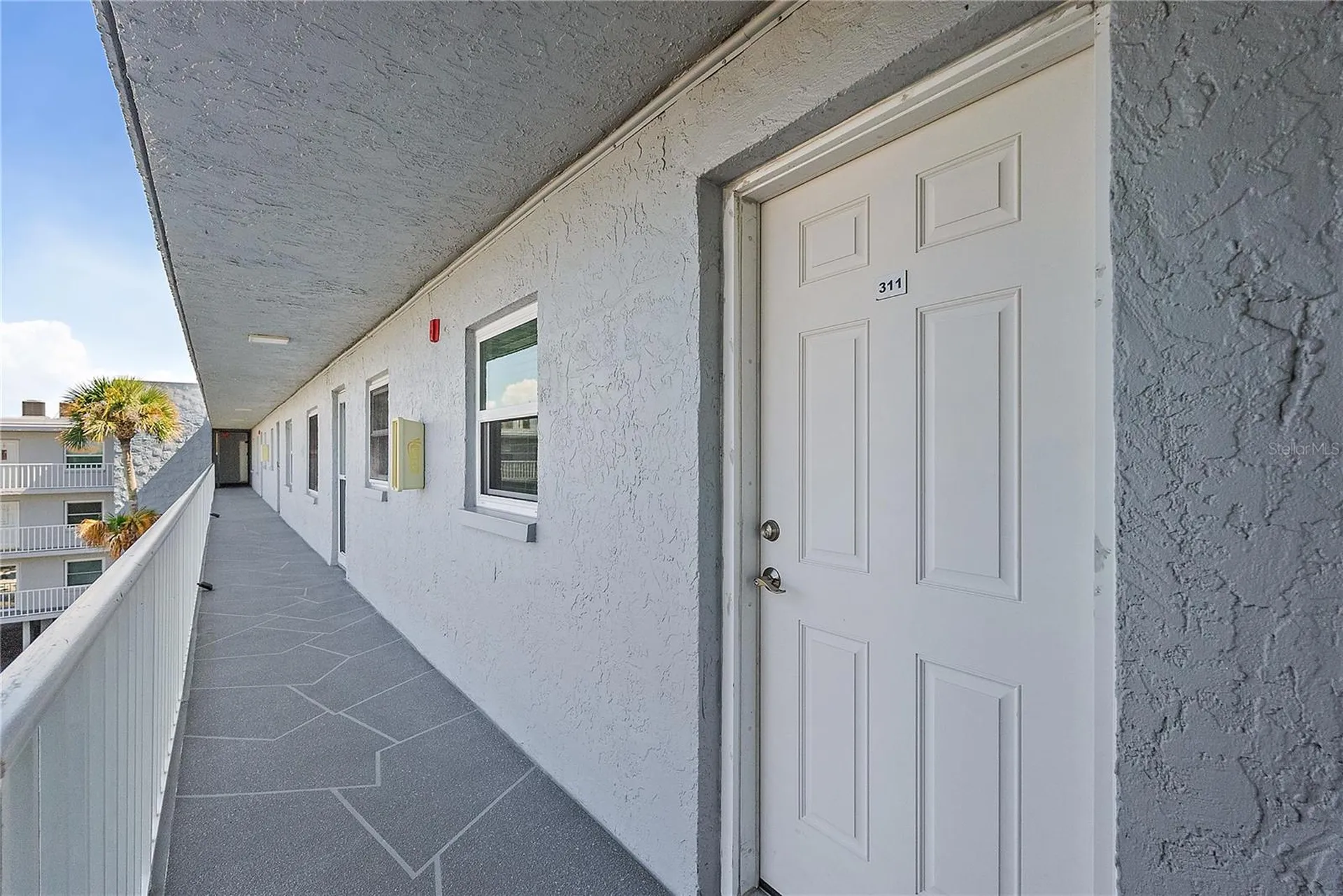 719 Pinellas Bayway S St Petersburg FL 33715