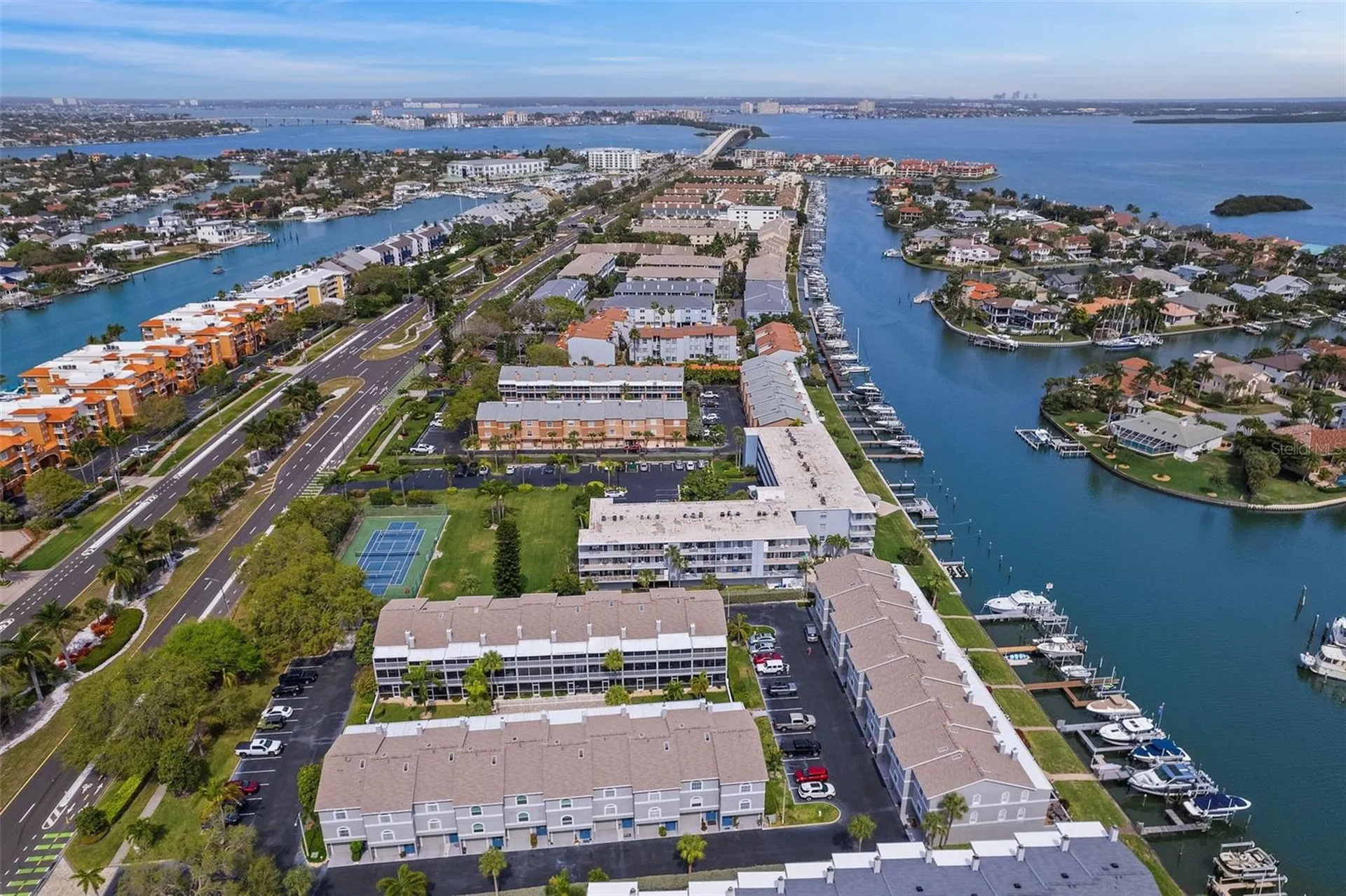 719 Pinellas Bayway S St Petersburg FL 33715