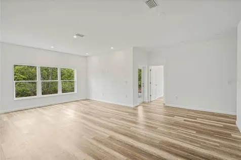 8001 Leonardo Street Sebring FL 33872