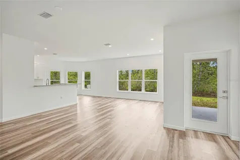8001 Leonardo Street Sebring FL 33872