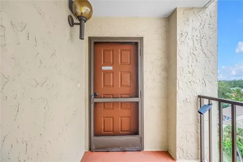 7037 Sunset Drive S South Pasadena FL 33707