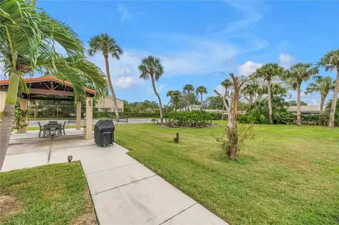 7037 Sunset Drive S South Pasadena FL 33707