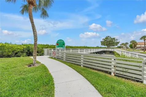 7037 Sunset Drive S South Pasadena FL 33707