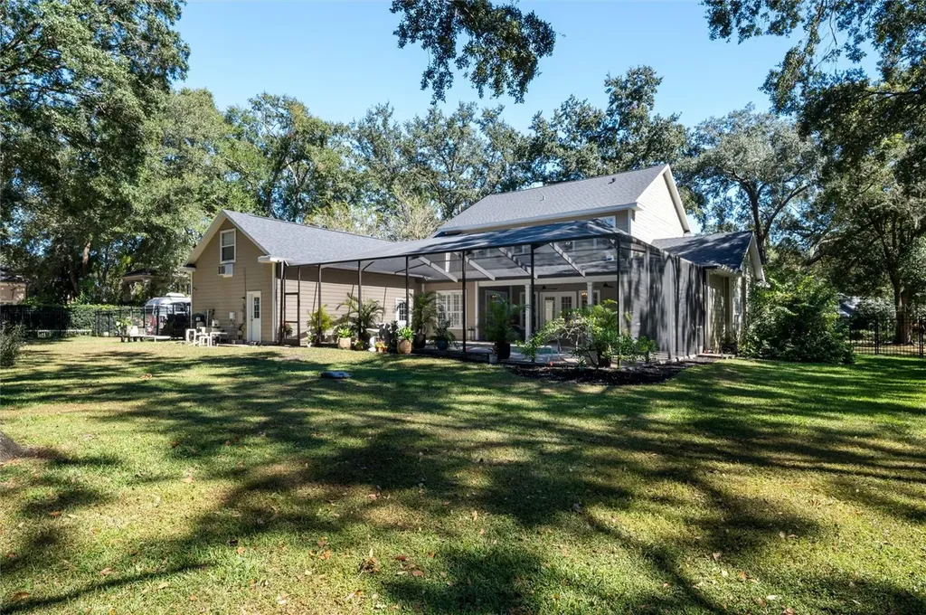 16328 Emerald Cove Drive Lutz FL 33549